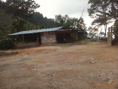 SE VENDE FINCA DE MEDIA (0,5) HECTAREA EN RIONEGRO, SANTANDER